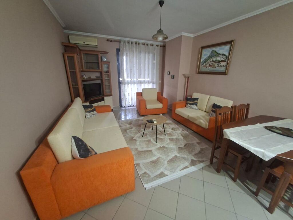 Apartament me qera 1+1 📍Brryl, prane palester Friends