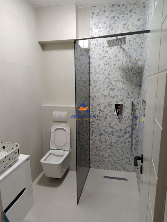 IN VENDITA APPARTAMENTO 2+1+BALCONE "EX MERCATO ELETTRICO" 20.500.000 LEKE