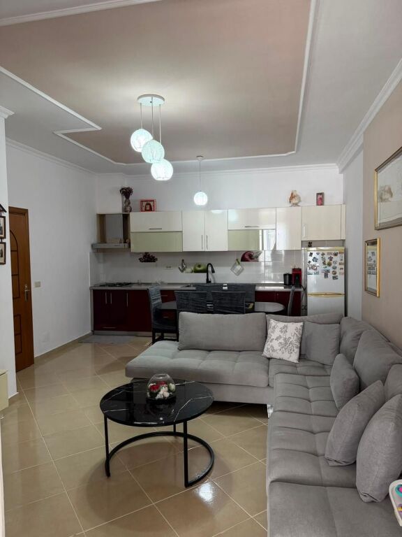 Apartament 2+1 per shitje prane Kodres se Diellit, Eleonora