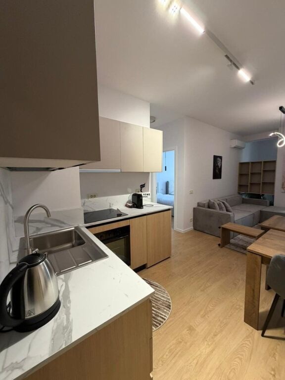 APARTAMENT ME QERA 1+1 MINE PEZA 110.000 LEKE FH-90071