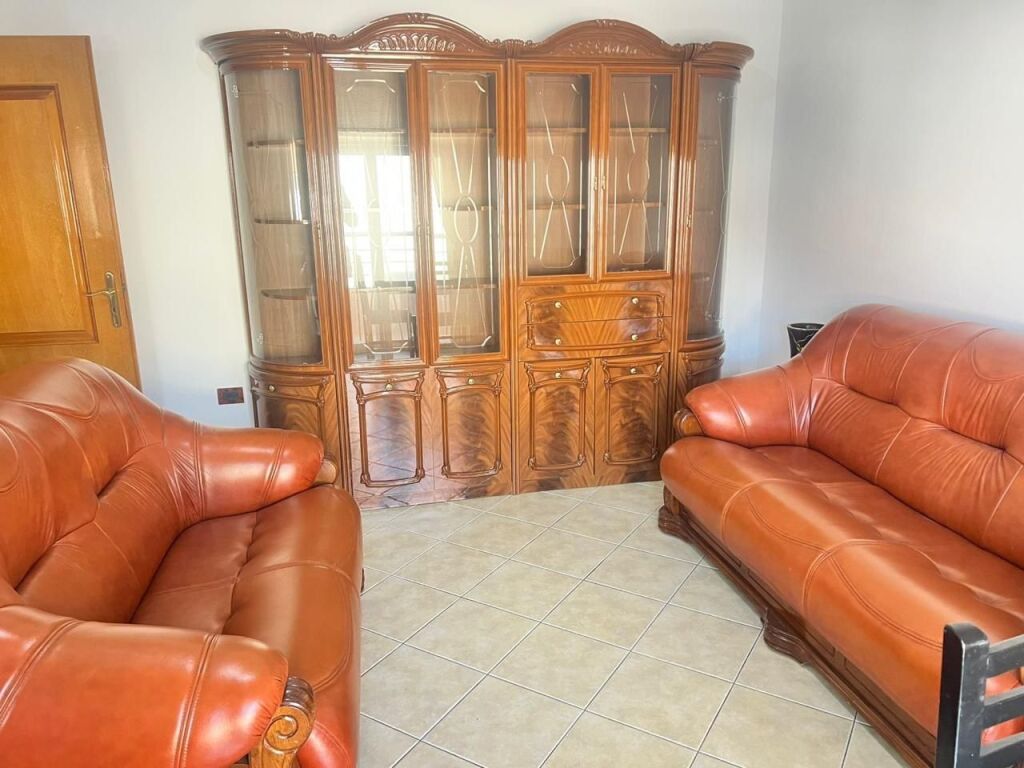 Affitto | Apartament 1 + 1 | Siri Kodra | 500 €/mese