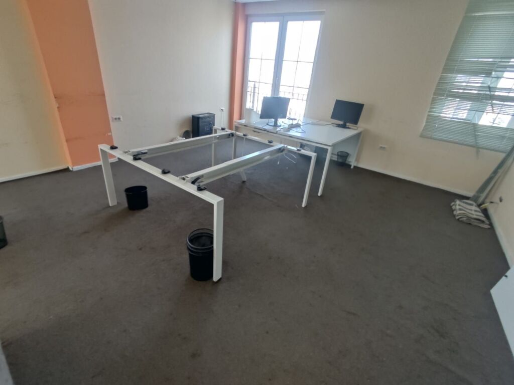 2 office spaces for rent in the 5th of May area near Con Cord Center