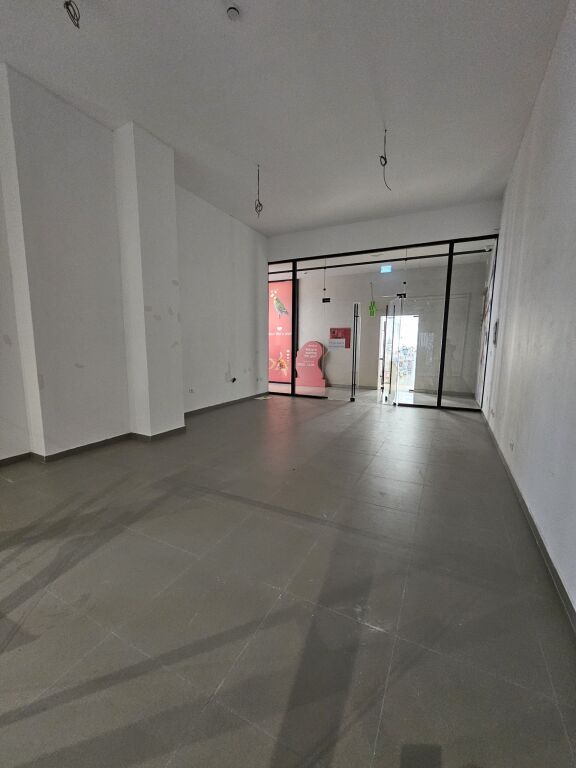 Affitto | Ambjent Biznesi | Tirana Garden Building | 1100 €/mese