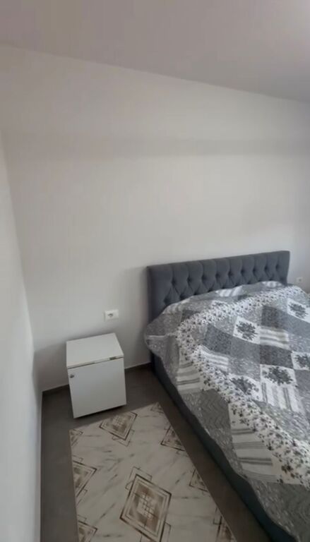 Qera | Apartament 1 + 1 | Rruga Njazi Meka | 450 €/muaj
