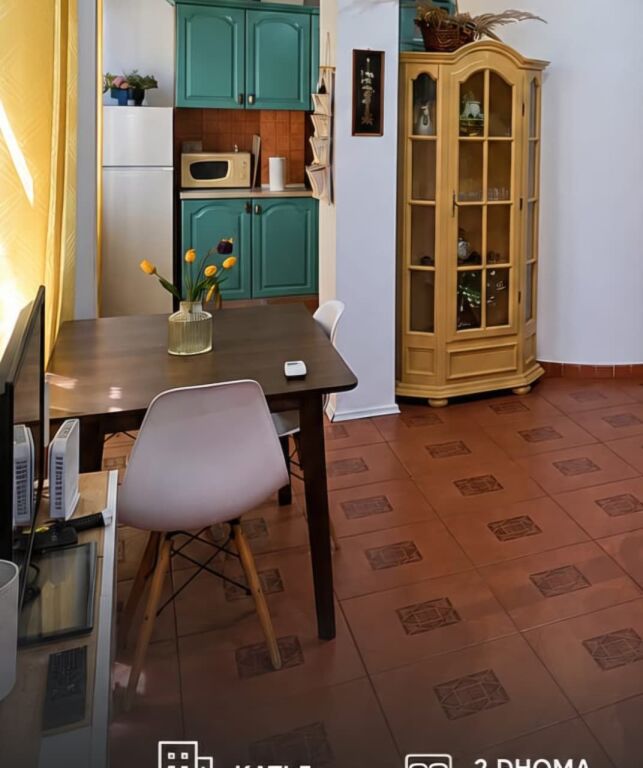 Appartamento 2+1+Amministrazione in affitto dato vicino al ex Blloku, vicino a Piceri Juvenilja.