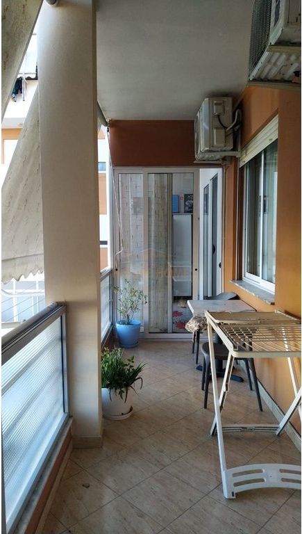 Qera, Apartament 2+1+2 Fresk, Rruga Muhamed Deliu