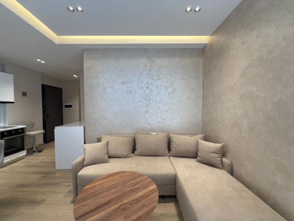 Apartament me qira në Lungomare Vlorë Tetor-1 Qershor