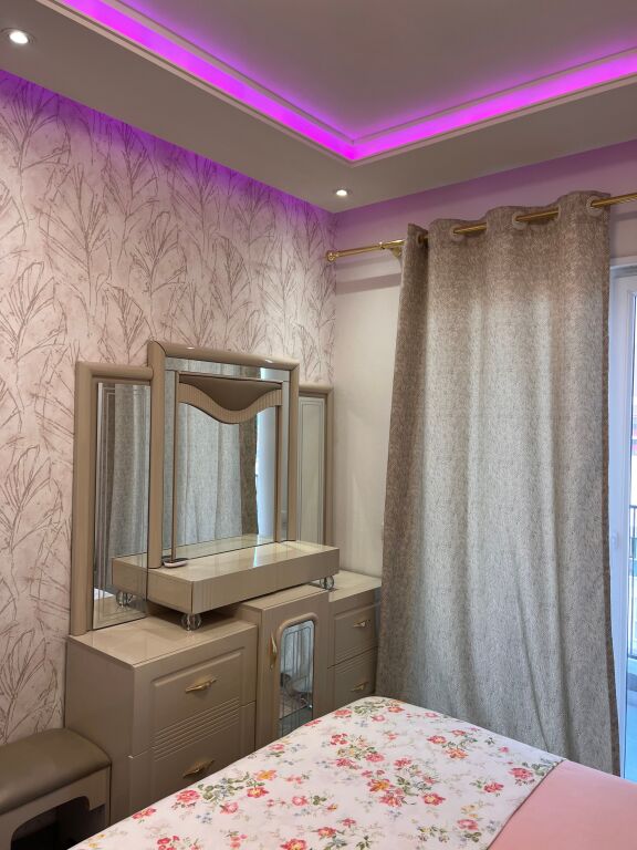 Jepet me qira 1+1 Univers City 500€