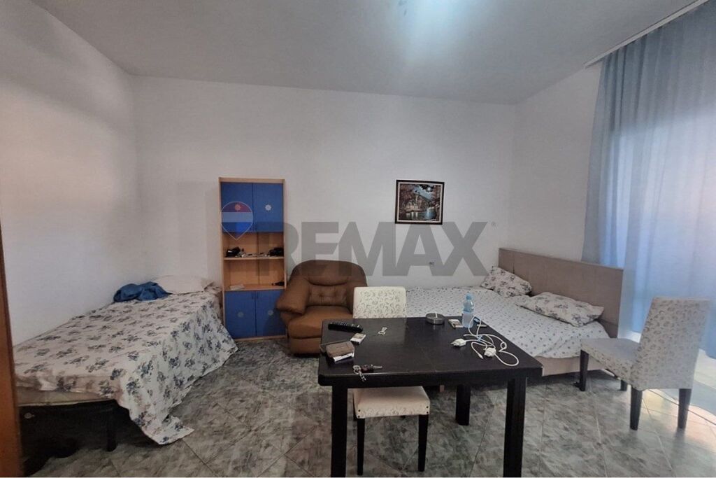 Studio apartments for sale, QSUT