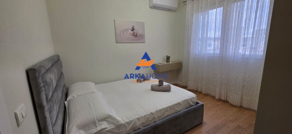 FOR RENT APARTMENT 2+1+BALCONY "AT THE NEW MARKET" 90,000 LEKE