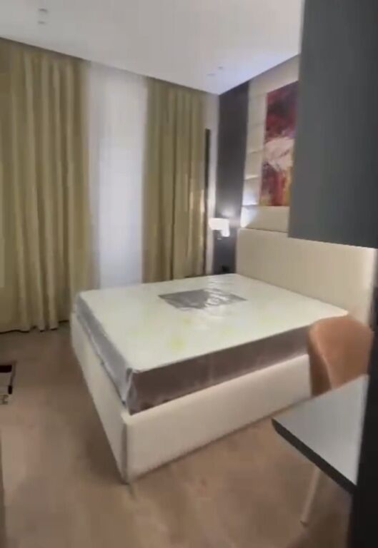 Luxurious 1+1 apartment for rent at Delijorgji Complex, Kavaja Street.