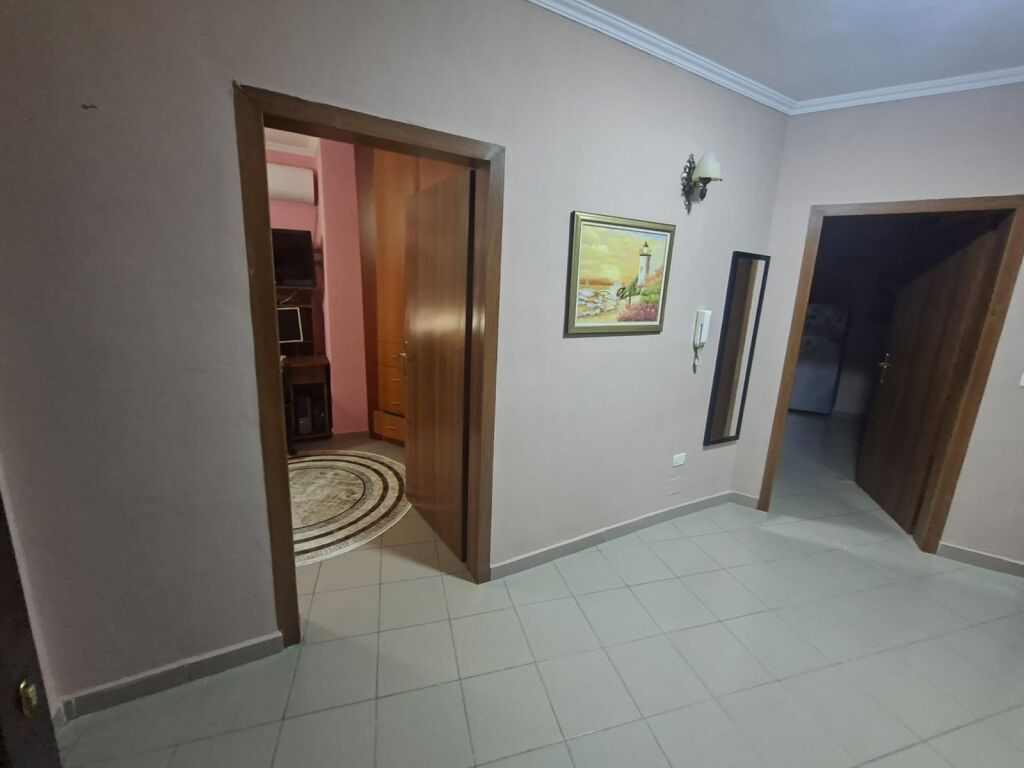 Apartament me qera 1+1 📍Brryl, prane palester Friends