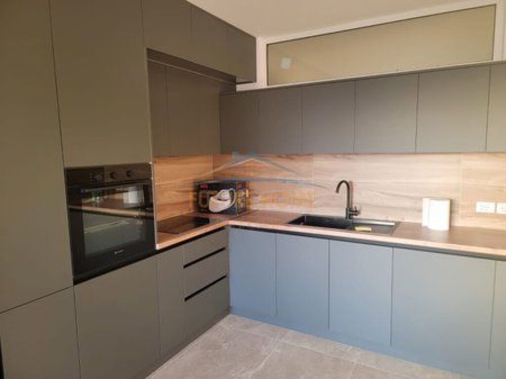 Qera, Apartament 2+1+2, Rruga 5 Maji , Tiranë
