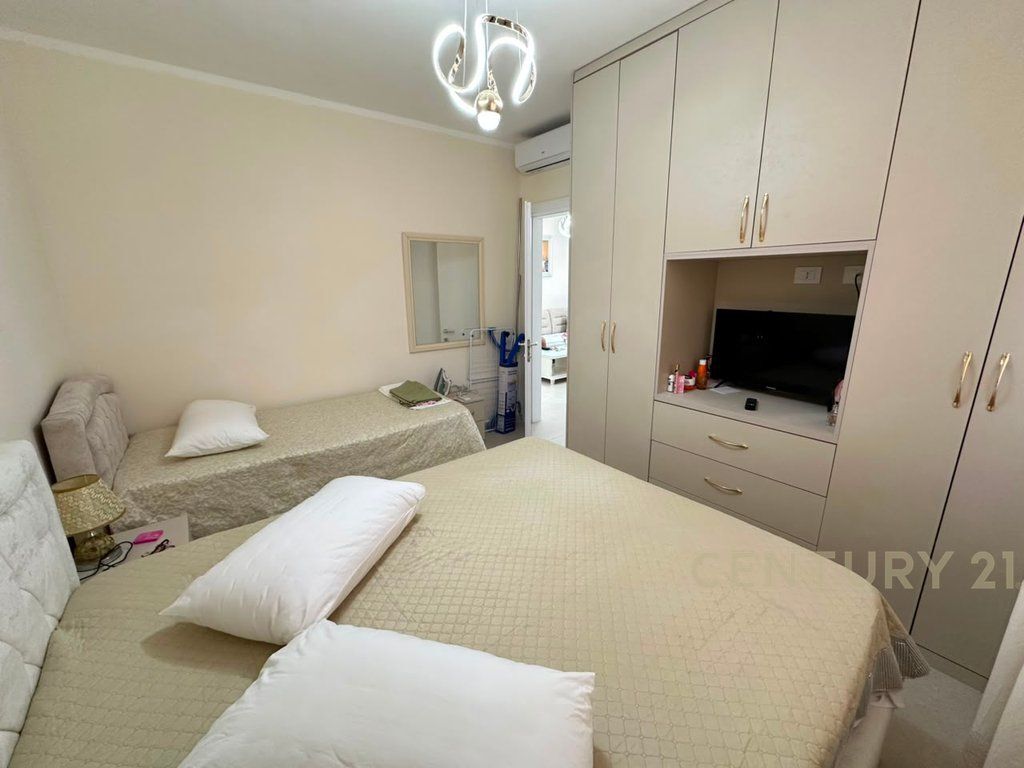 APPARTAMENTO 1+1 IN VENDITA A GOLEM, DI FRONTE ALL'HOTEL FLOWER – NUOVO PALAZZO 2025!!!