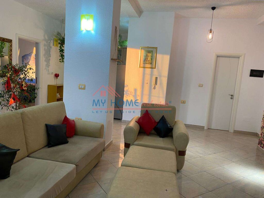 Apartament 2+1 me qira tek Rruga E Kosovarëve Tirane