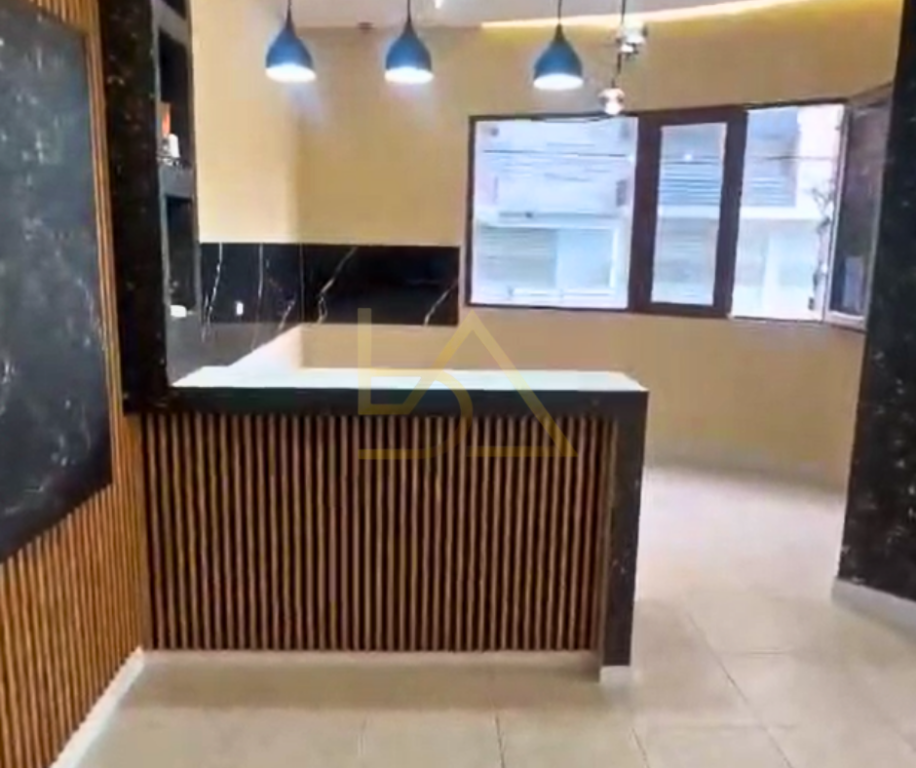 SHITET APARTAMENT 3+1 – PLAZH, DURRËS | PRANË SHKOLLËS “BAJRAM CURRI”