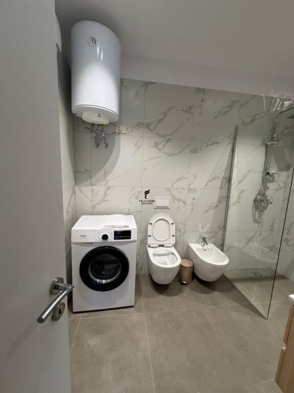 APARTAMENT ME QERA 1+1 MINE PEZA 110.000 LEKE FH-90071