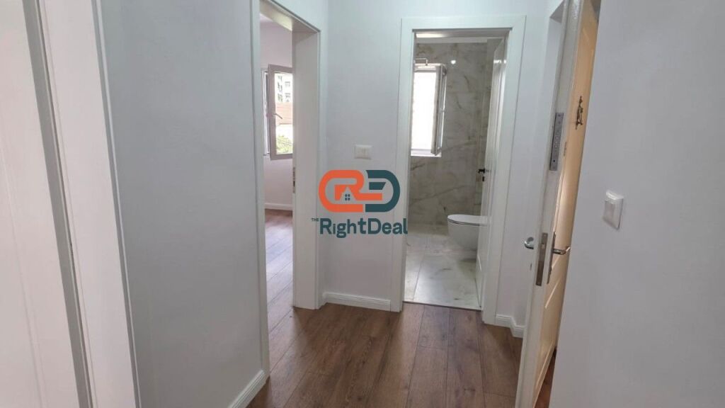 Vicino al Ginnasio Partizani, Super Appartamento 1+1 in Vendita, Ideale per Vivere e Investire!!!