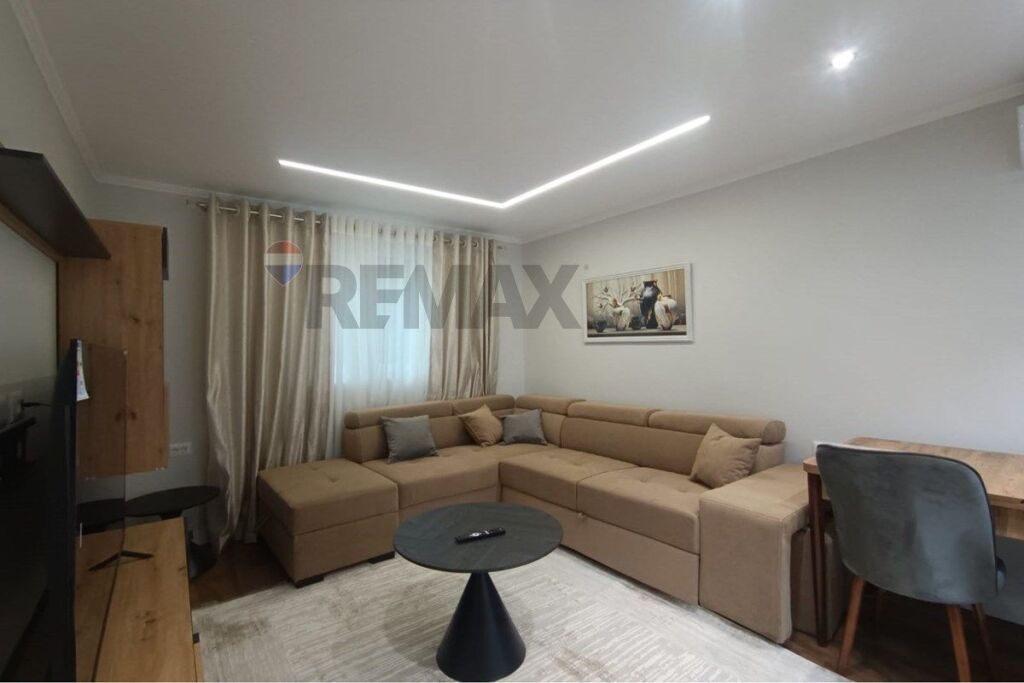Apartament 2+1 per qira ne Qender!
