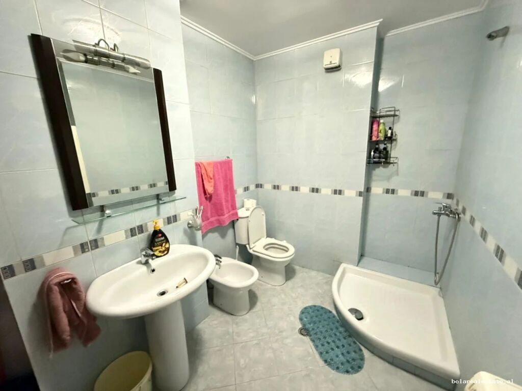 Apartament me Qera 1+1 tek Medreseja (ID B2101888) Tirane