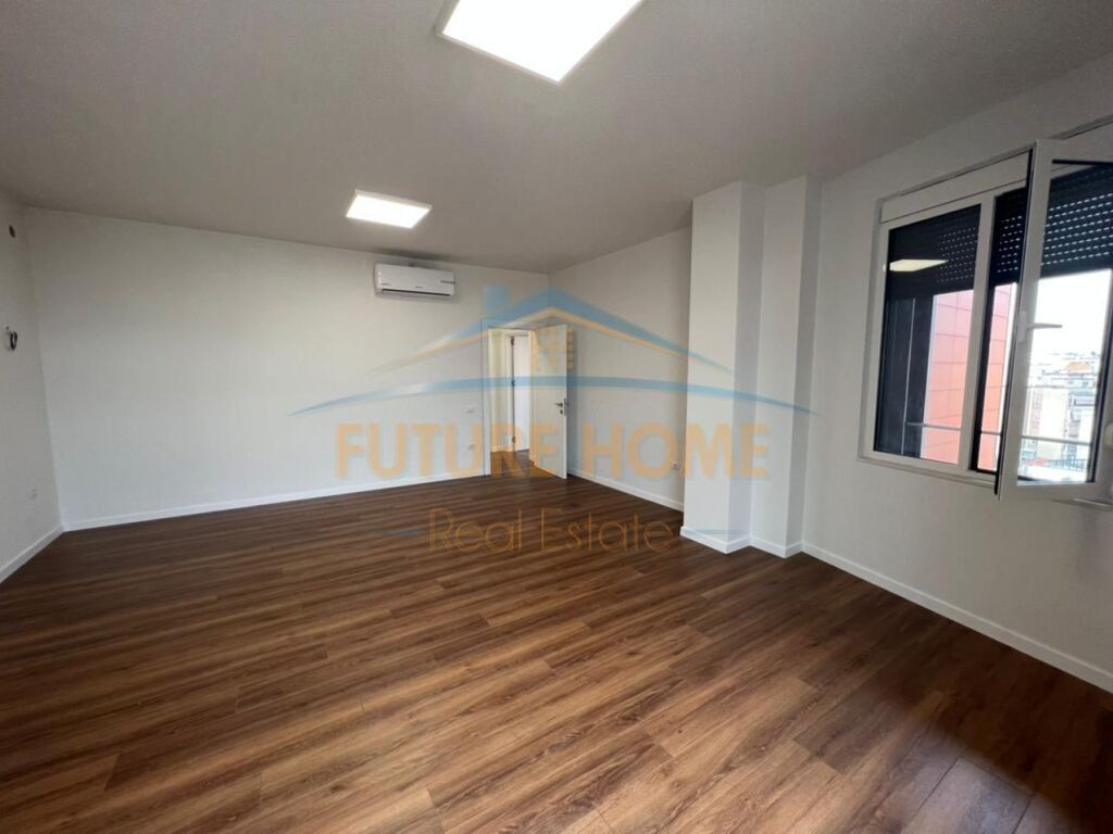 Ambient Biznesi per qira , Qendër, Tiranë