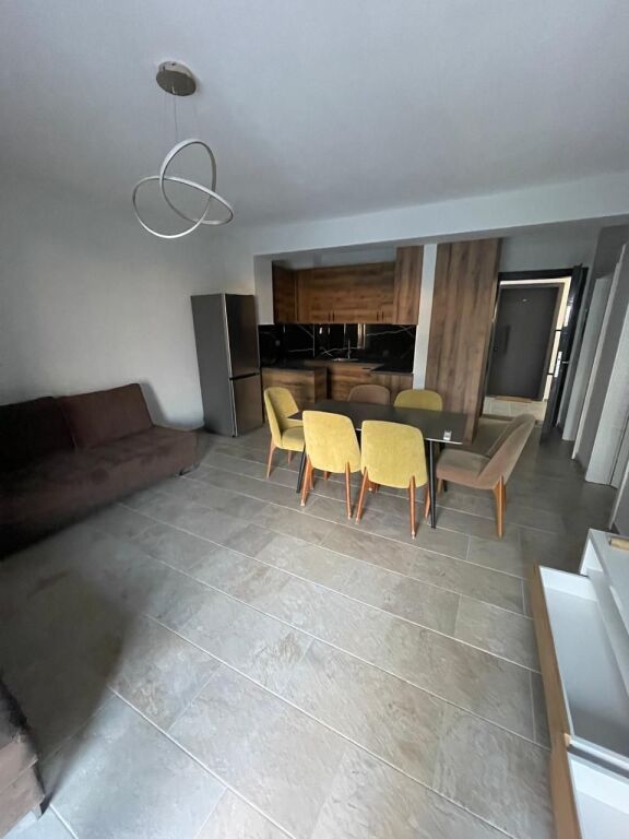 🏡 Shitet: 1+1+Wc &amp; VERANDË + PARKIM - 98.05m² 📍Res. Kodra Diellit II 189,000€ ✨️ | Kati 1 | Me Hipotekë ✅️ | E Investuar në detaje