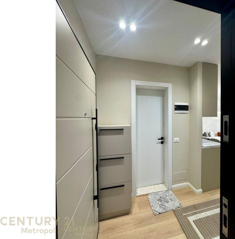 APARTMENT FOR RENT AT BRRYLI!
