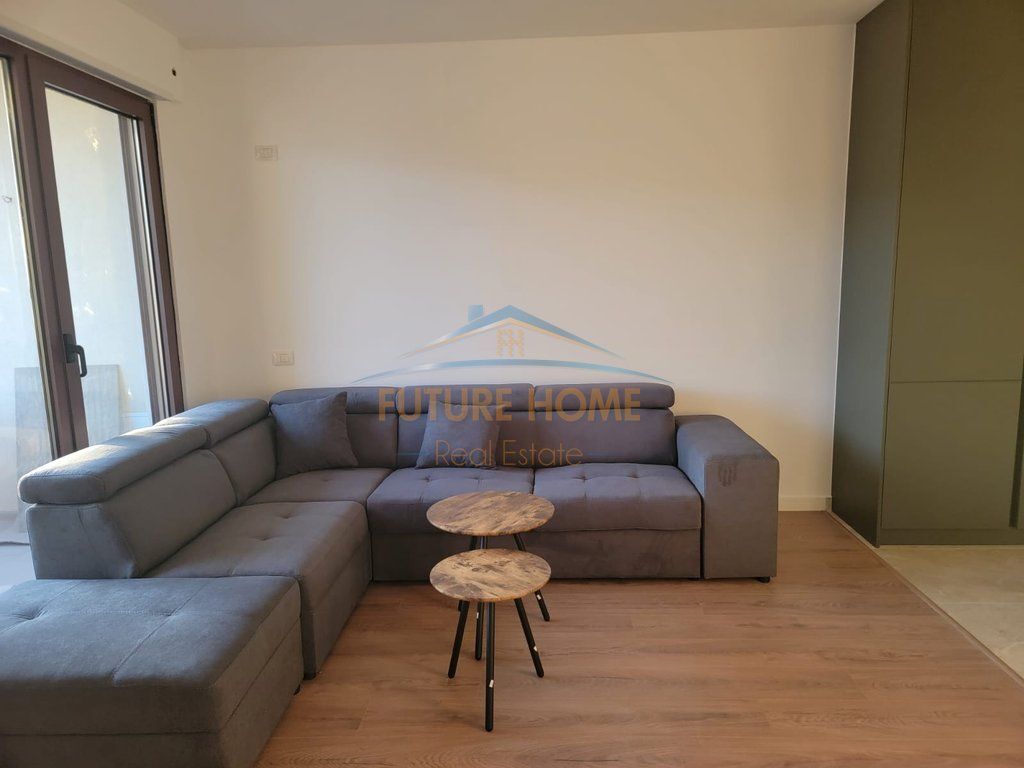 Rent, Apartment 2+1+2, 5 Maji Street, Tirana
