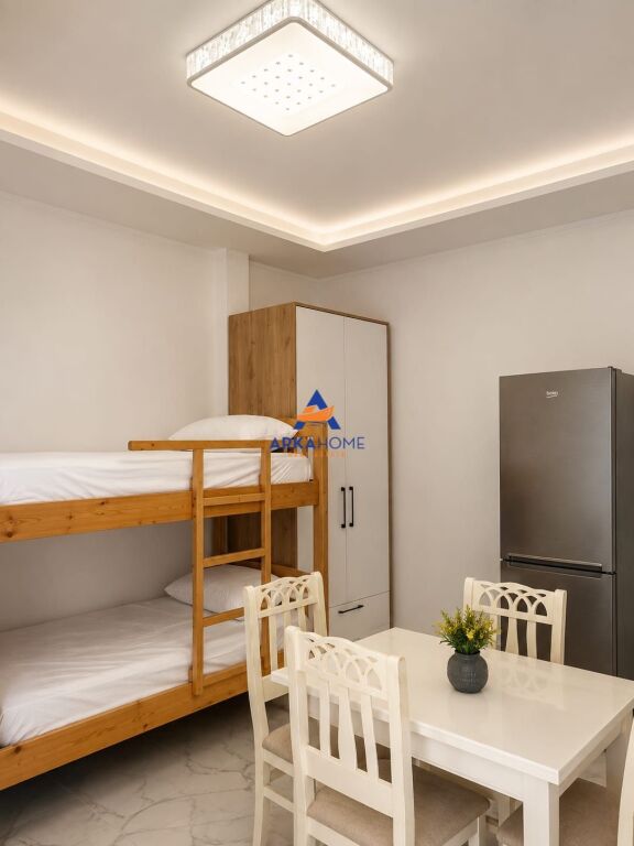 JEPET GASONIERE ME QIRA 35M2 "5 MAJ, PAS QENDRES CONCORD" 40.000 LEKE
