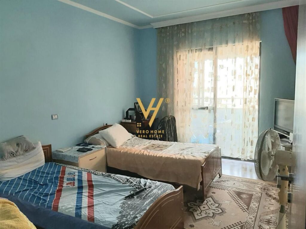 JEPET APARTAMENT 2+1+BLK ME QIRA NE SELITE 650 EURO