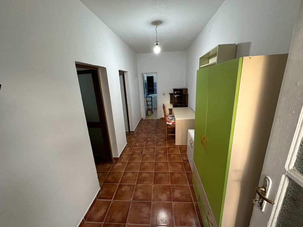 For rent 1+1 floor Villa near the Paris Municipality