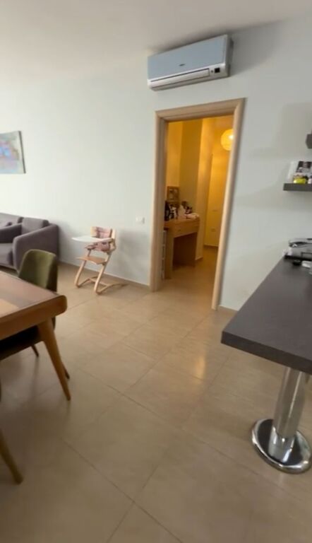 Apartament me qera 3+1+2+parkim