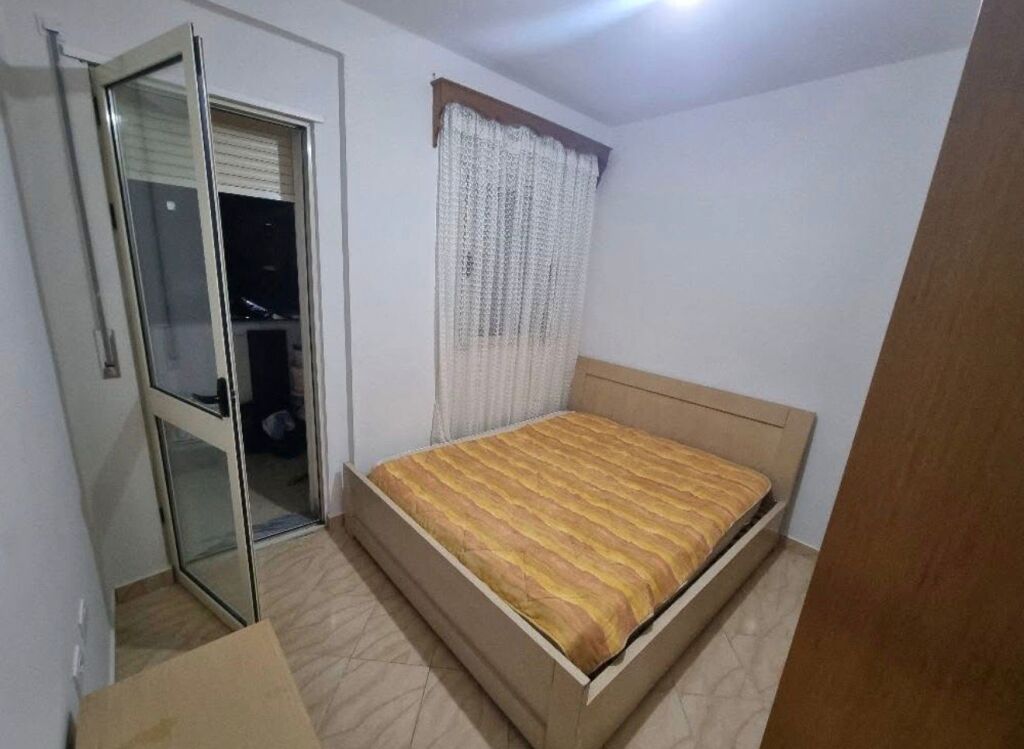 Qera | Apartament 2 + 1 | Fresku | 450 €/muaj