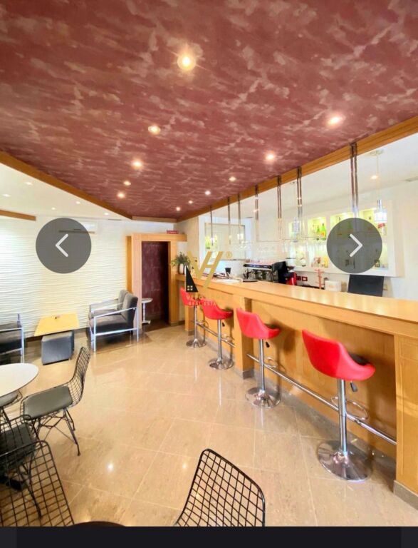 SHITET BAR-KAFE 60 M2 NE FIER 105.000 EURO