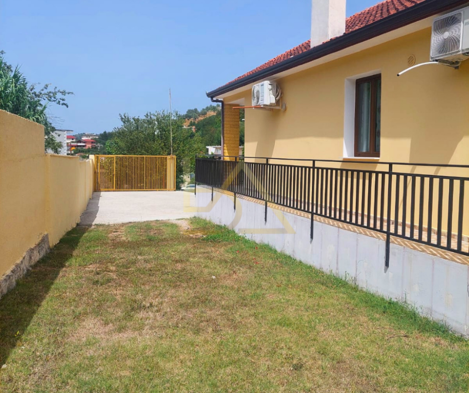 VENDESI PRIVATA IN VENDITA – VORË, MARIKAJ