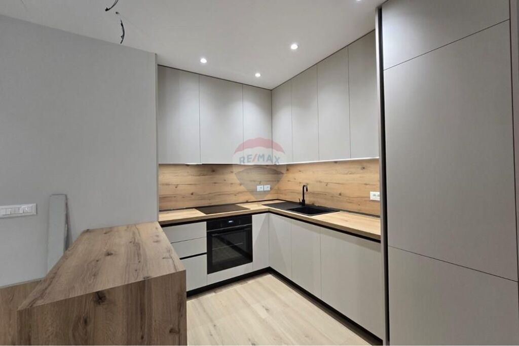 Apartment 2+1 for sale at Liqeni That!