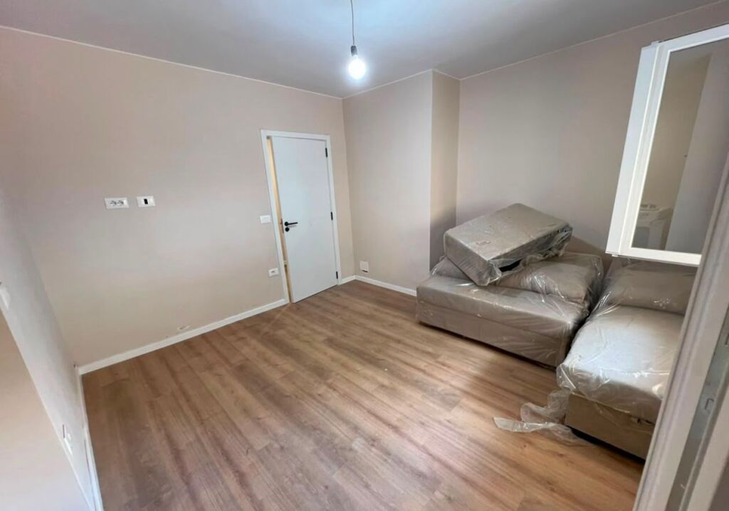 Jepet me qira apartament 1+1