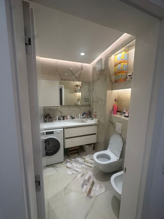 ✨ Shitet Apartament 2+1+2 📍5 Maji, Pranë Concord Center
