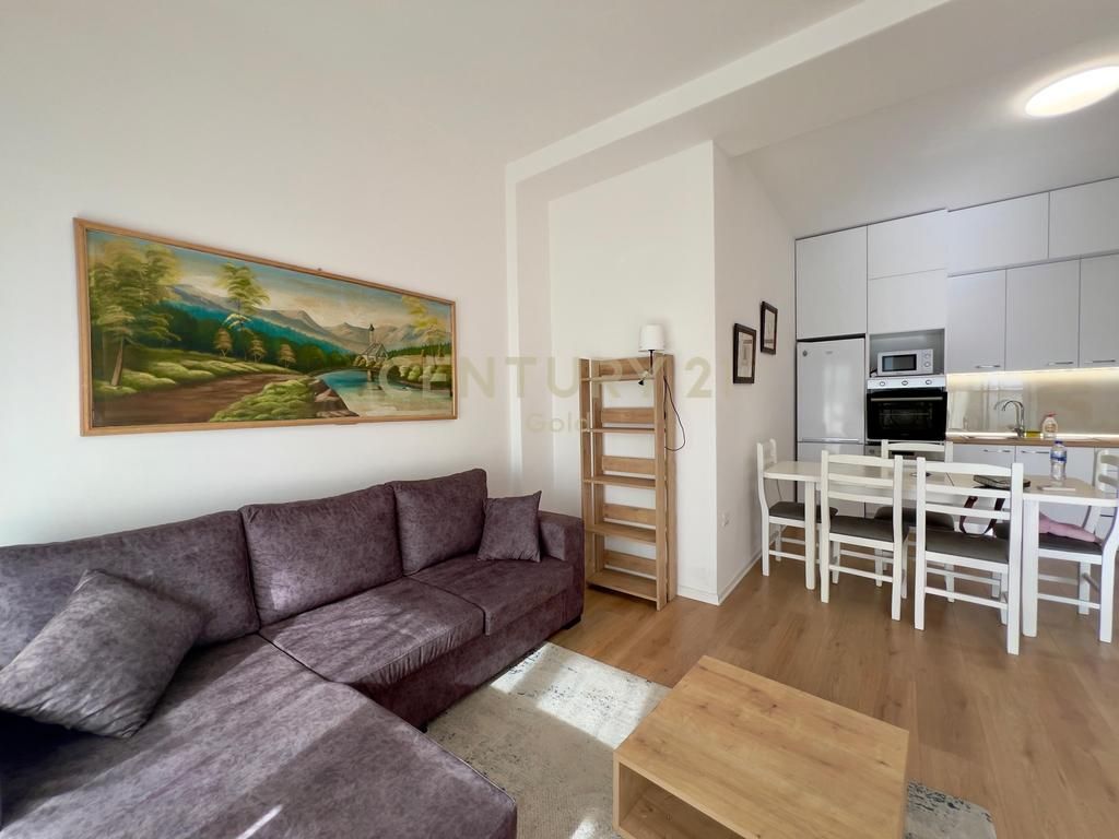 JAPIM ME QIRA APARTAMENT 2+1+2 TEK KOMPLEKSI MAGNET!!