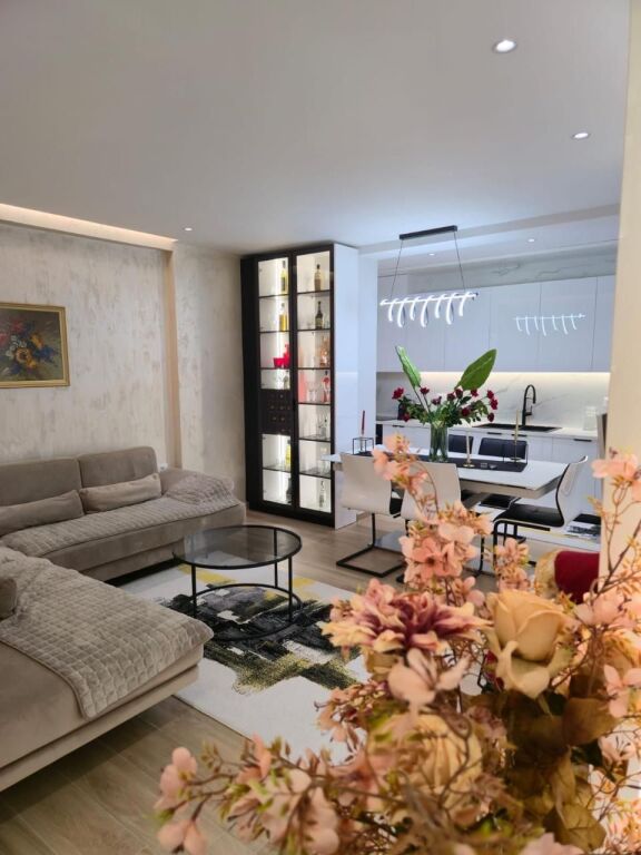 🏡 APPARTAMENTO 2+1 IN VENDITA – VLORË