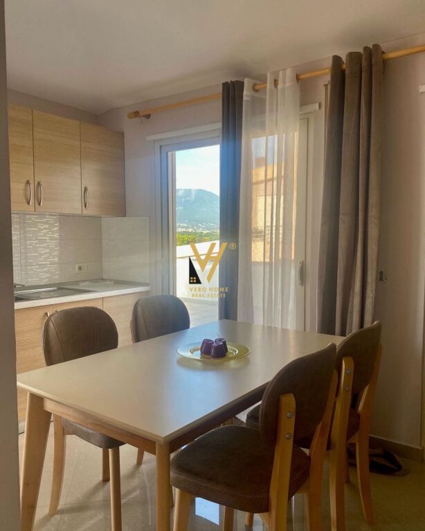 APARTMENT 2+1+VERANDA FOR RENT AT DRY LAKE 80,000 LEKE