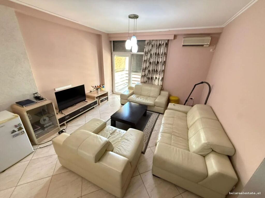 Apartament me Qera 1+1 tek Medreseja (ID B2101888) Tirane