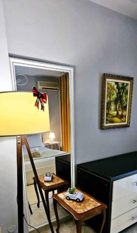 Jepet Me Qera Apartament 1+1+1 Ballkon