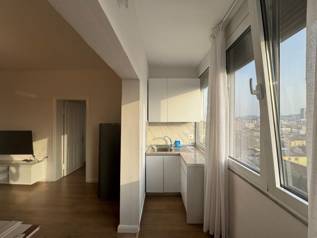 Apartment 1+1 for rent at Dibra Street
