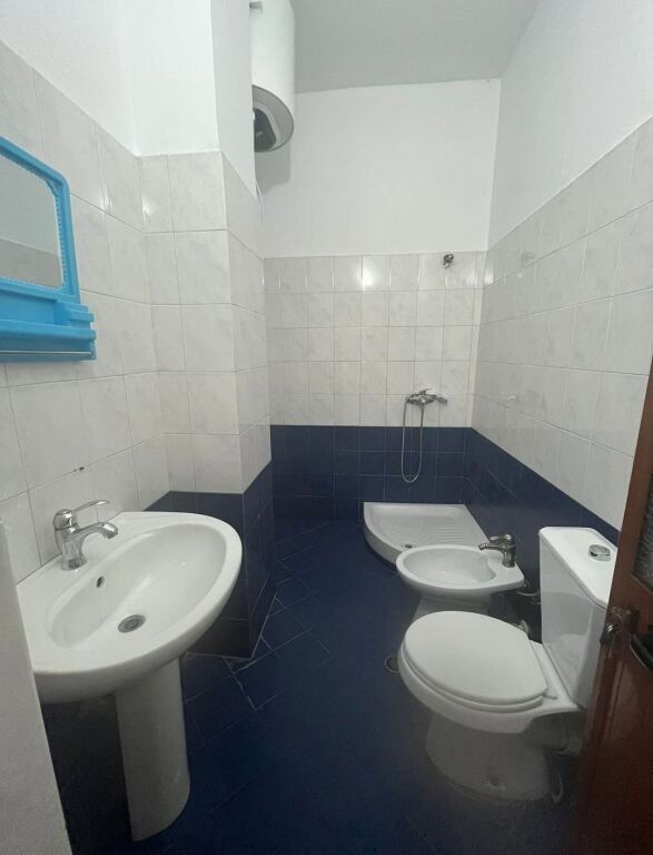 JEPET ME QERA GARSONIERE - SANATORIUMI, TIRANE