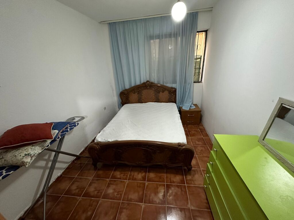 For rent 1+1 floor Villa near the Paris Municipality