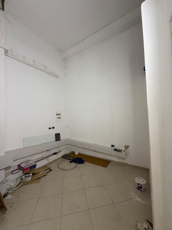 Ambient Biznesi me Qira – Ish URT, Lagjja 17, Durrës