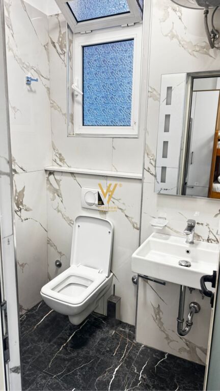 JEPET GARSONIERE 40 M2 ME QERA TE 5 MAJI 40.000 LEKE