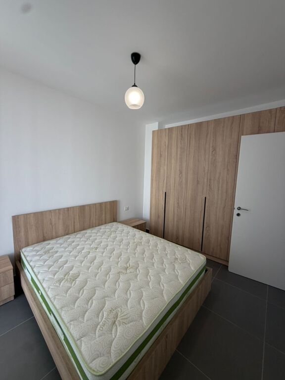 Affitto | Apartament 3 + 1 | Rruga 5 Maji | 650 €/mese