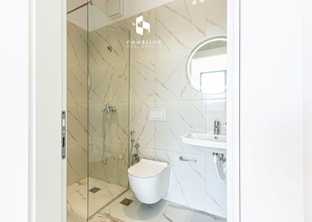 ✨ IN AFFITTO: UFFICIO PREMIUM 101 m² + 1 POSTO AUTO + 2 BAGNI 🚾 / VERANDA – 12° PIANO 📍 GOLDEN TOWER (MINE PEZA RESIDENCE) 🌇 890 €/MESE 💥